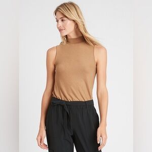 Brand New Banana Republic Mock Neck Tank Top Size XS